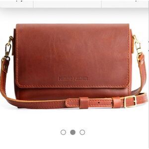 Portland Leather Metro Crossbody Bag Purse Womens Medium Brown Adjustable Strap